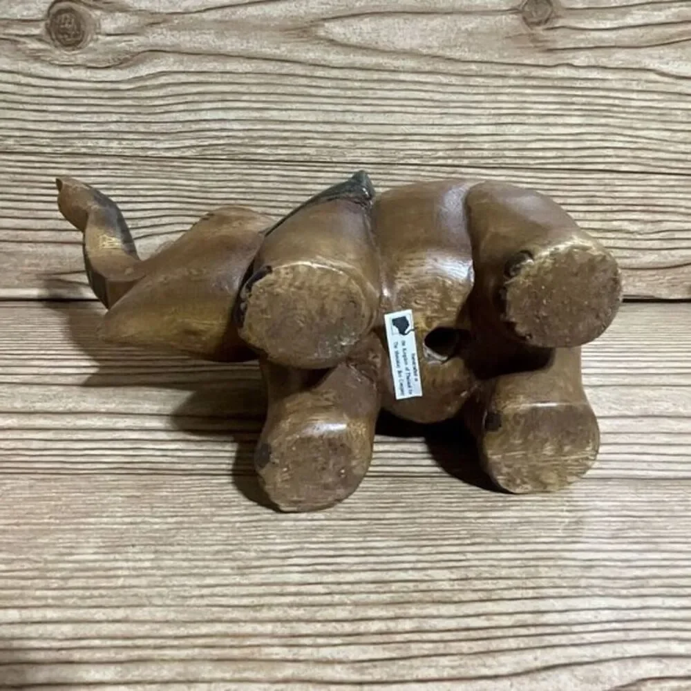 VTG‎ Wooden Elephant Handcrafted in Kingdom of Thailand for The Mandalay Box Co